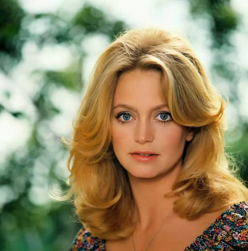 What is Goldie Hawn’s IQ - A Clever American Iconic Actress